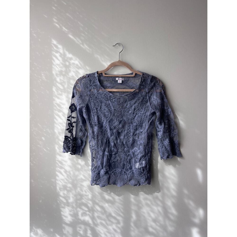 Lace Blue/Gray/Purple Half-Sleeve Cutout Floral Top Size XS
